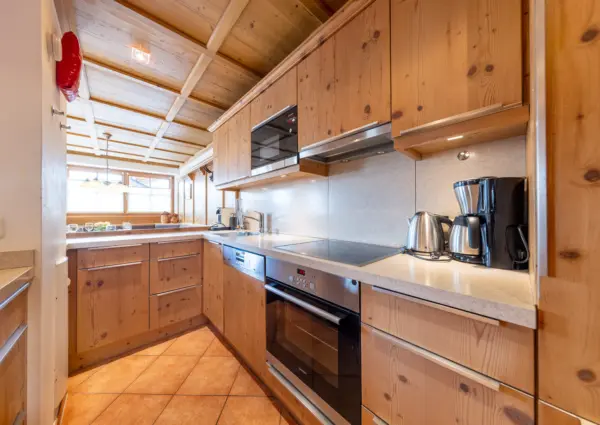 KL Pim s Alm Hutte keuken