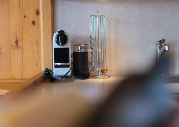 KL Pim s Alm Hutte detail 1