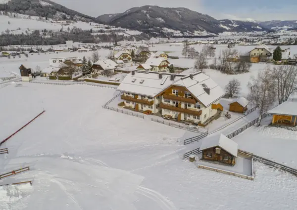 SM Monica Top 6 winter 2