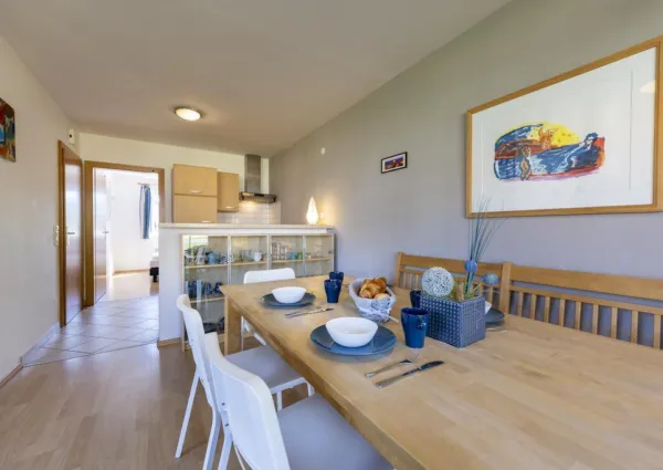 0006 SM Monica Top 1 20