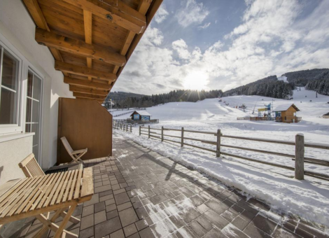 0022 SM Monica Top 1 winter 5