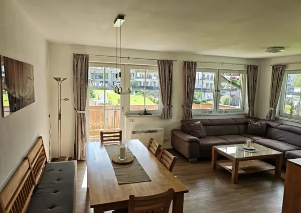 Monica Top 5 eethoek bij woongedeelte