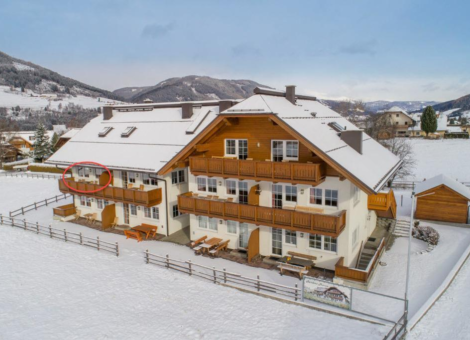 0017 SM Monica Top 5 winter 1a