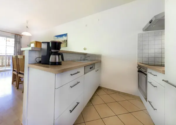 Res Monica Top 6 keuken met koffiezetapparaat