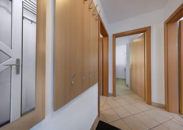 Res Monica Top 6 hal