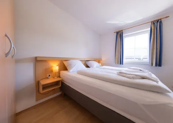 Res Monica Top 8 slaapkamer 1