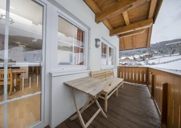 0001 SM Monica Top 8 winter 6