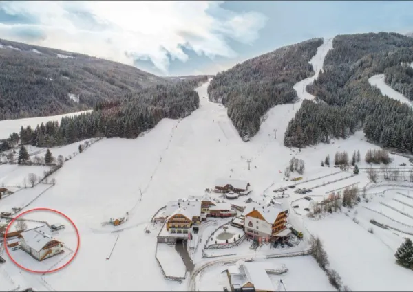 0017 SM Monica Top 8 winter 3a