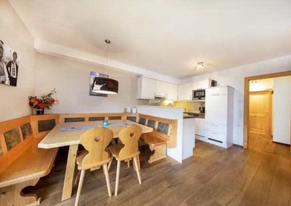 0007 NK Sonnenfeld Top 2 eetkamer keuken 3