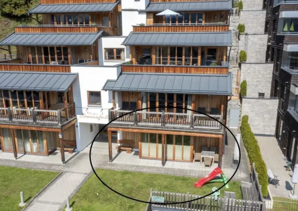 0017 NK Sonnenfeld Top 2 aanzicht zomer 1