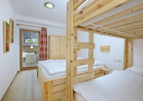 0014 NK Sonnenfeld 3 14