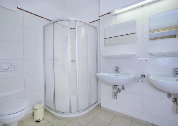 0015 NK Sonnenfeld 3 16