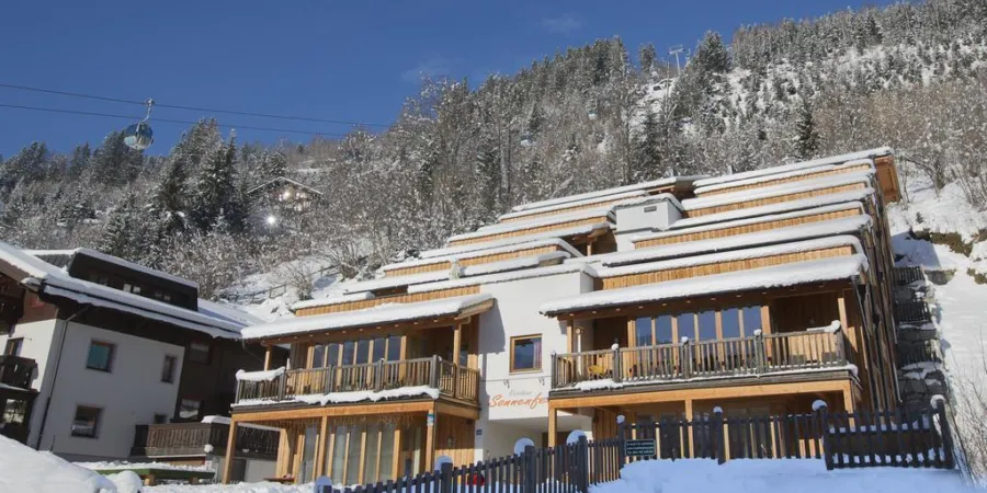 0001 NK Sonnenfeld winter FR