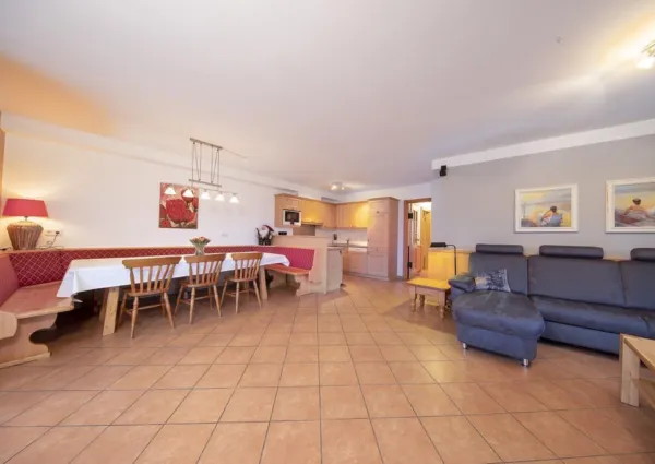 0007 NK Sonnenfeld 4 5