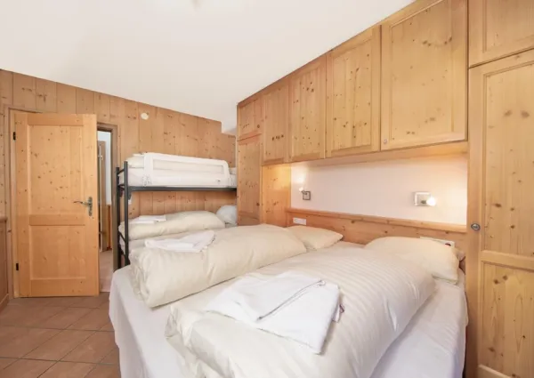 0015 NK Sonnenfeld 4 13