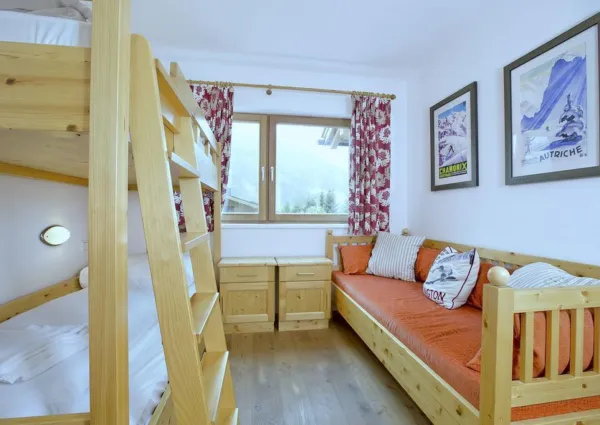 0013 NK Sonnenfeld 5b 11