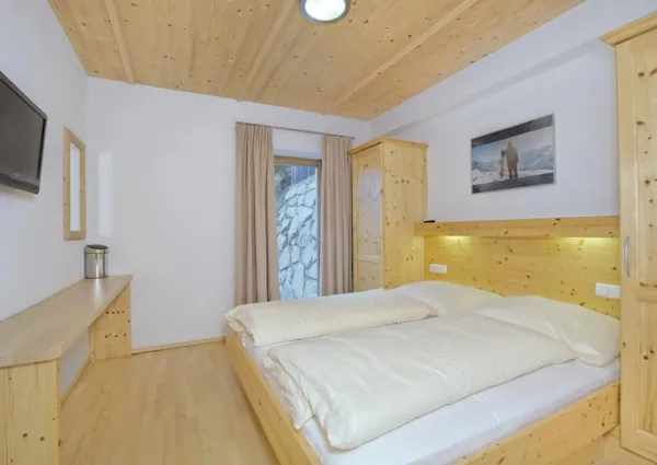 0009 NK Sonnenfeld 7 7