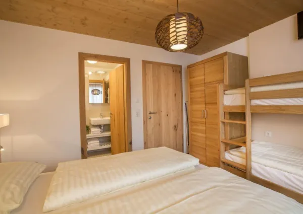 0017 NK Wildkogel 16 16