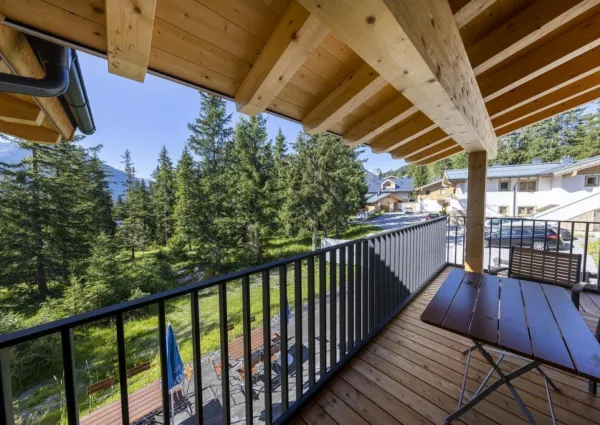 0031 HK Sam Alm zomer 24