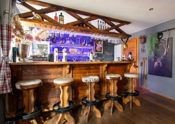 Sch C3 B6neben Appartementen Bar in Stube
