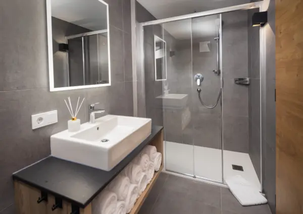 Schoneben Appartementen Top 5 badkamer