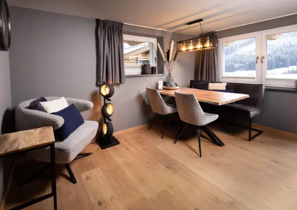 Sch C3 B6neben Appartemen Top 1 woonkamer