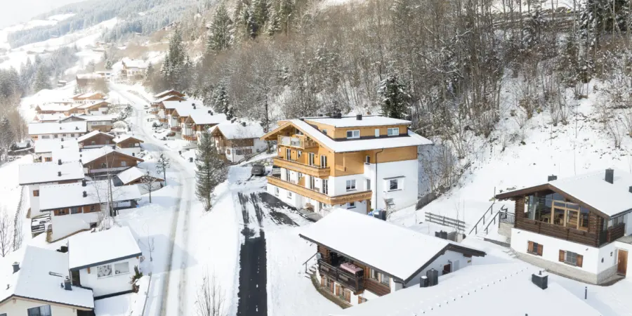 Sch C3 B6neben Appartements Big Family winters aanzicht