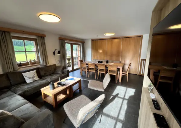 Wald Bauernhaus Ost Woonkamer