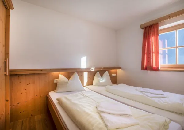 0018 WLD Bauernhaus O 12