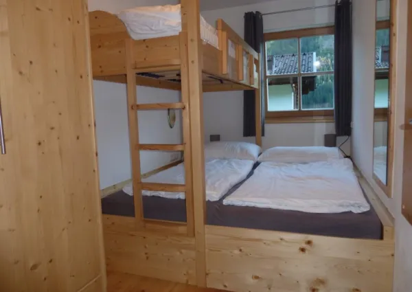 0016 WLD Anne Marie 15a