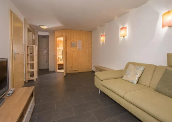 0018 WLD Anne Marie 17