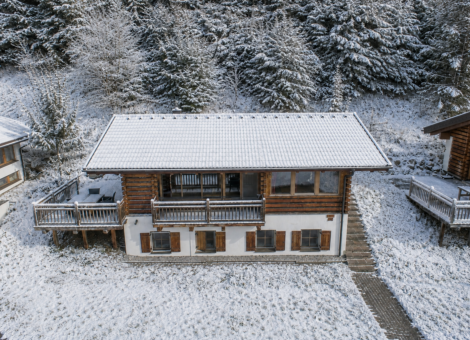 Wald im Pinzgau Sch C3 B6neben Chalet Anton winters