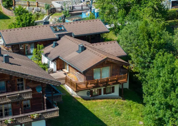 Sch C3 B6neben Chalet Bergkristall Aanzicht