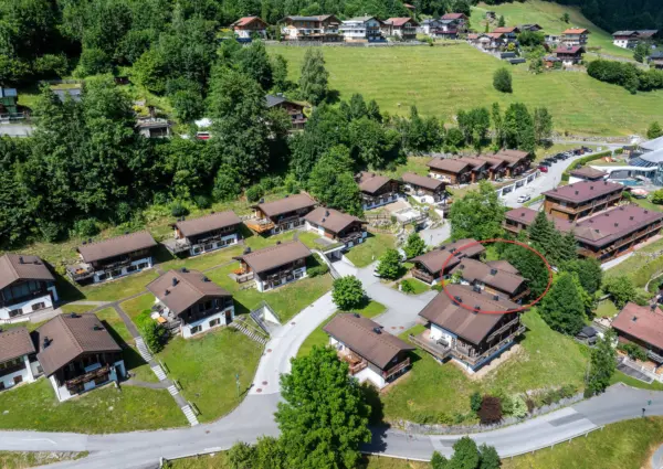 Sch C3 B6neben Chalet Bergkristall ligging