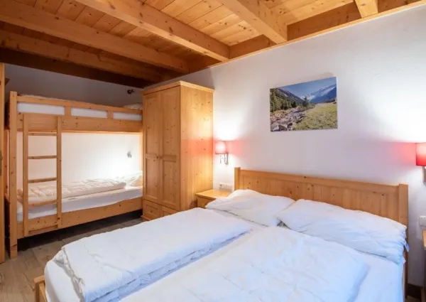 0008 WLD Drei Sonnen 17a 2024