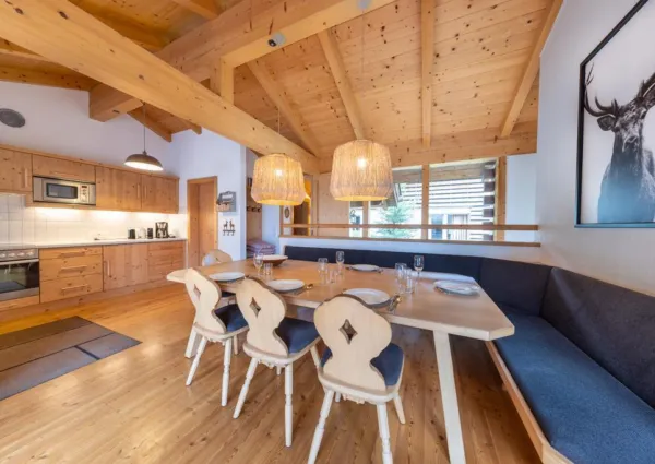 0004 WLD Edelhirsch 2023 2