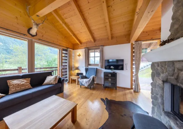 0010 WLD Edelhirsch 2023 8