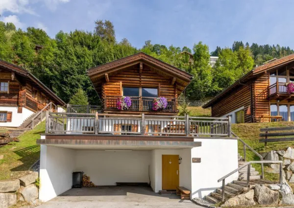 0002 WLD Edelhirsch Sommer 11