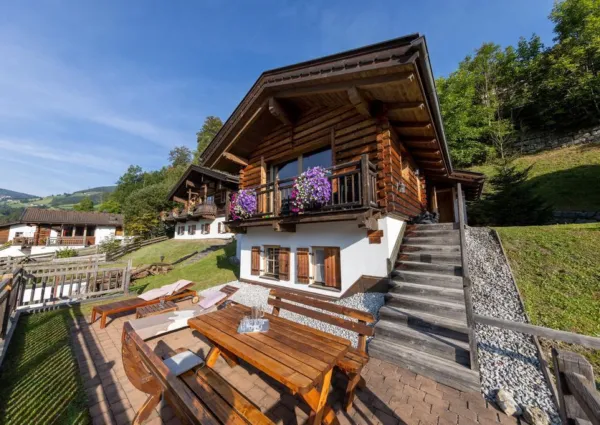 0027 WLD Edelhirsch Sommer 1