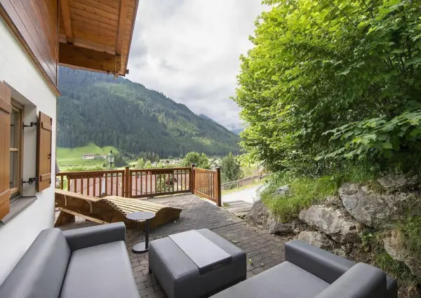 0027 WLD Hohe Tauern Blick terras nieuw 2