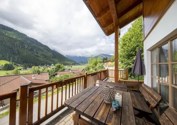 0028 WLD Hohe Tauern Blick terras nieuw 4