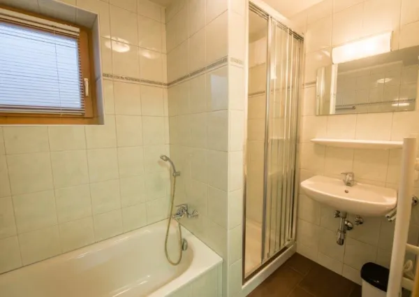 0019 WLD Mi Jo Ba 17