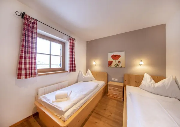 0013 WLD Chalet Mil Ka 12