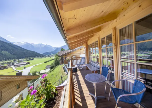 Sch C3 B6neben Chalet Milka zon op het terras