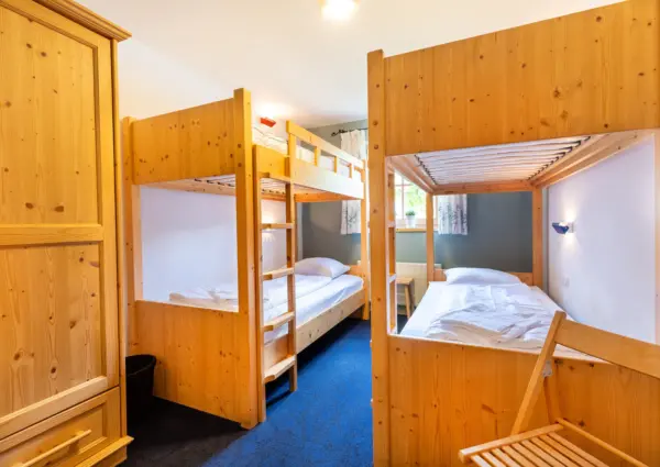 Sch C3 B6neben Om Utens Wald Stapelbedden in kinderkamer