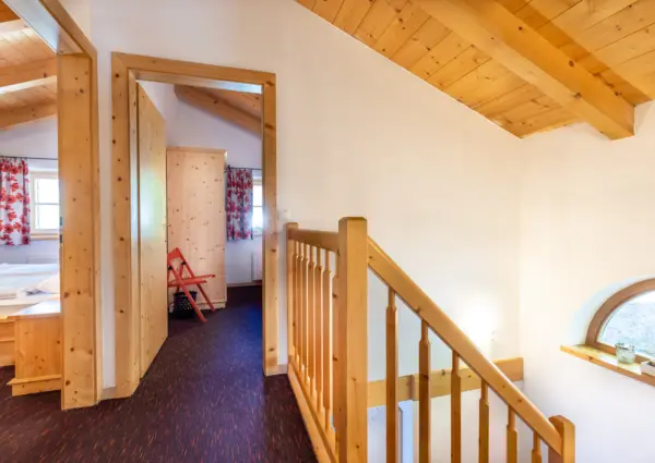 Sch C3 B6neben Om Utens Wald Hal naar 2 slaapkamers