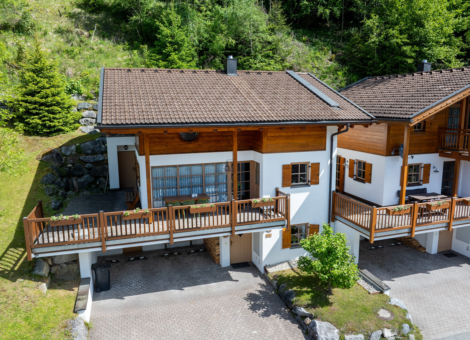 Sch C3 B6neben Om Utens Wald Aanzicht