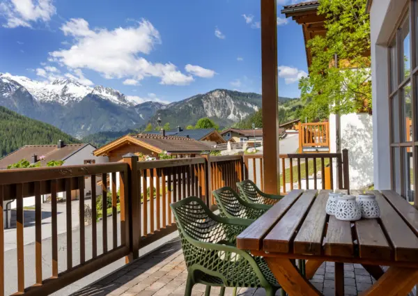 Sch C3 B6neben Om Utens Wald Terras met uitzicht