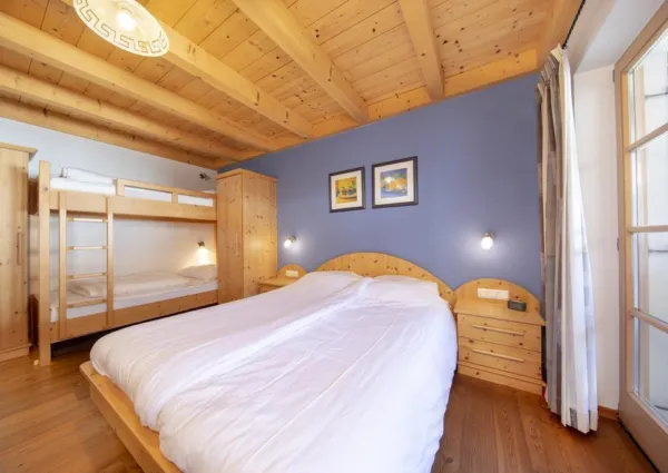 0012 WLD Schiffer 13a