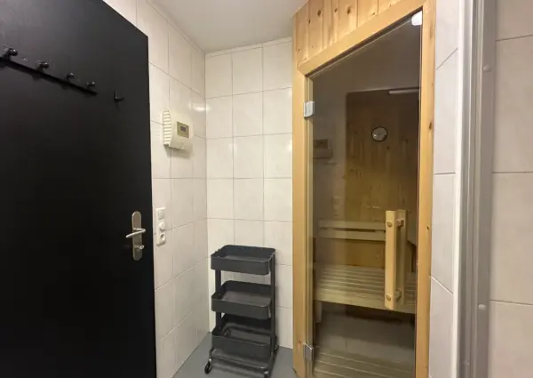 Wald Sch C3 B6neben Schneerose badkamer met sauna 1